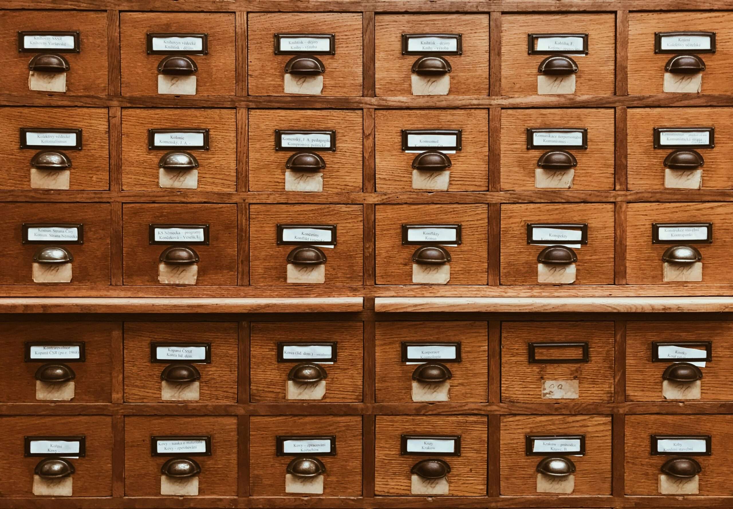 A library card catalogue showing multiple organization squares.